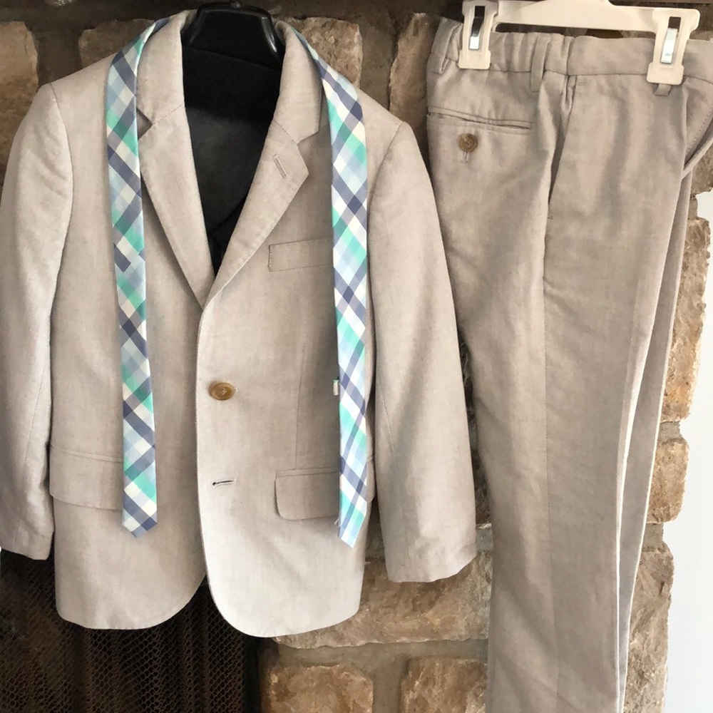Boys Jcrew Crewcuts Ludlow Suit size 6-7.